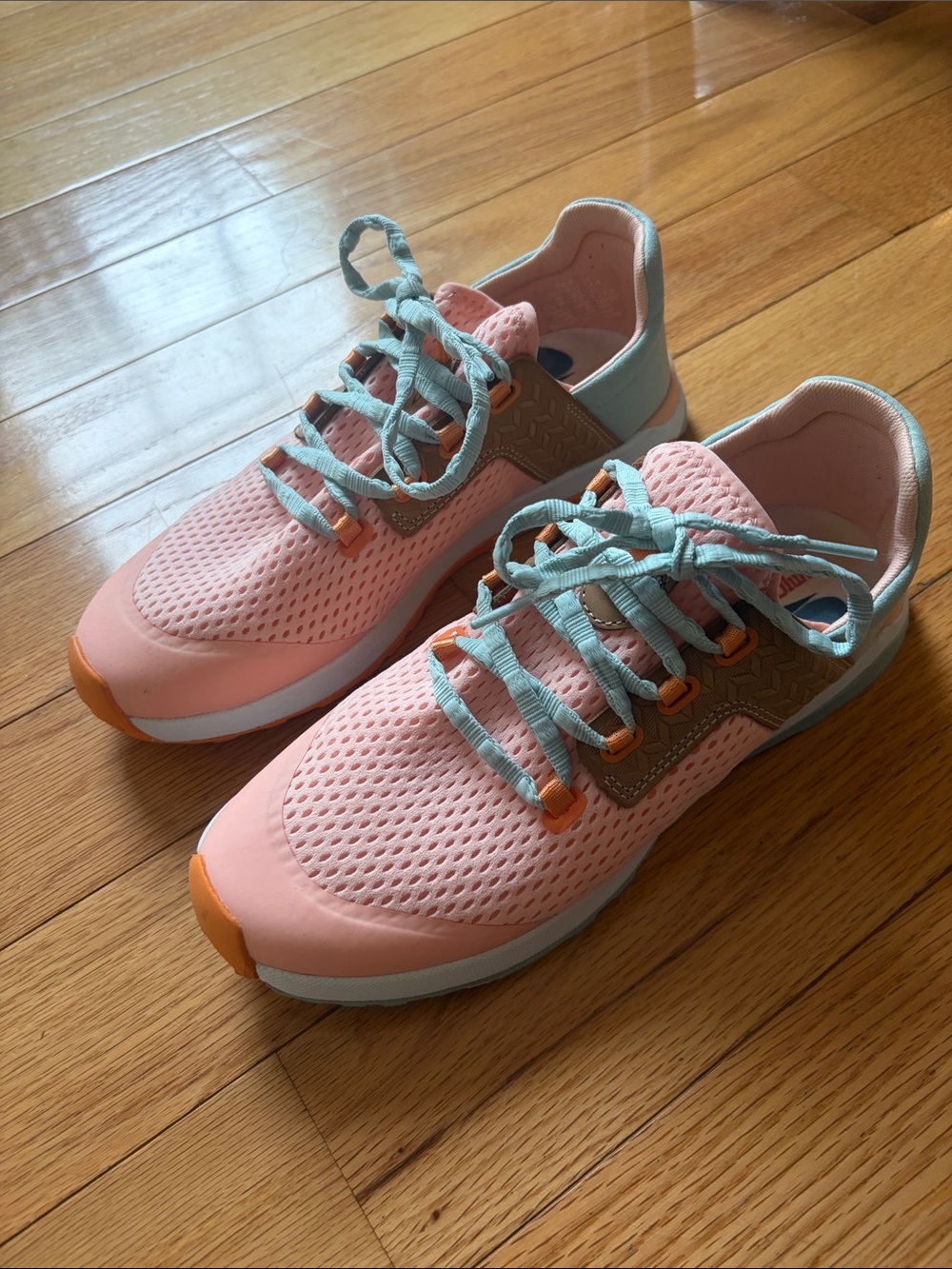 OLUKAI WAILUKU Women’s Peach / Swell, peach /mint Sneakers